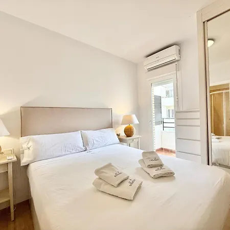 Apartman The Center Flat- Eaw Homes *