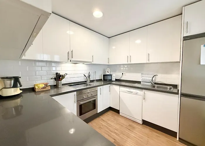 The Center Flat- Eaw Homes Marbella