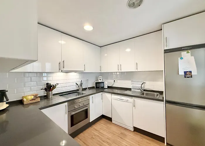 Apartman The Center Flat- Eaw Homes *